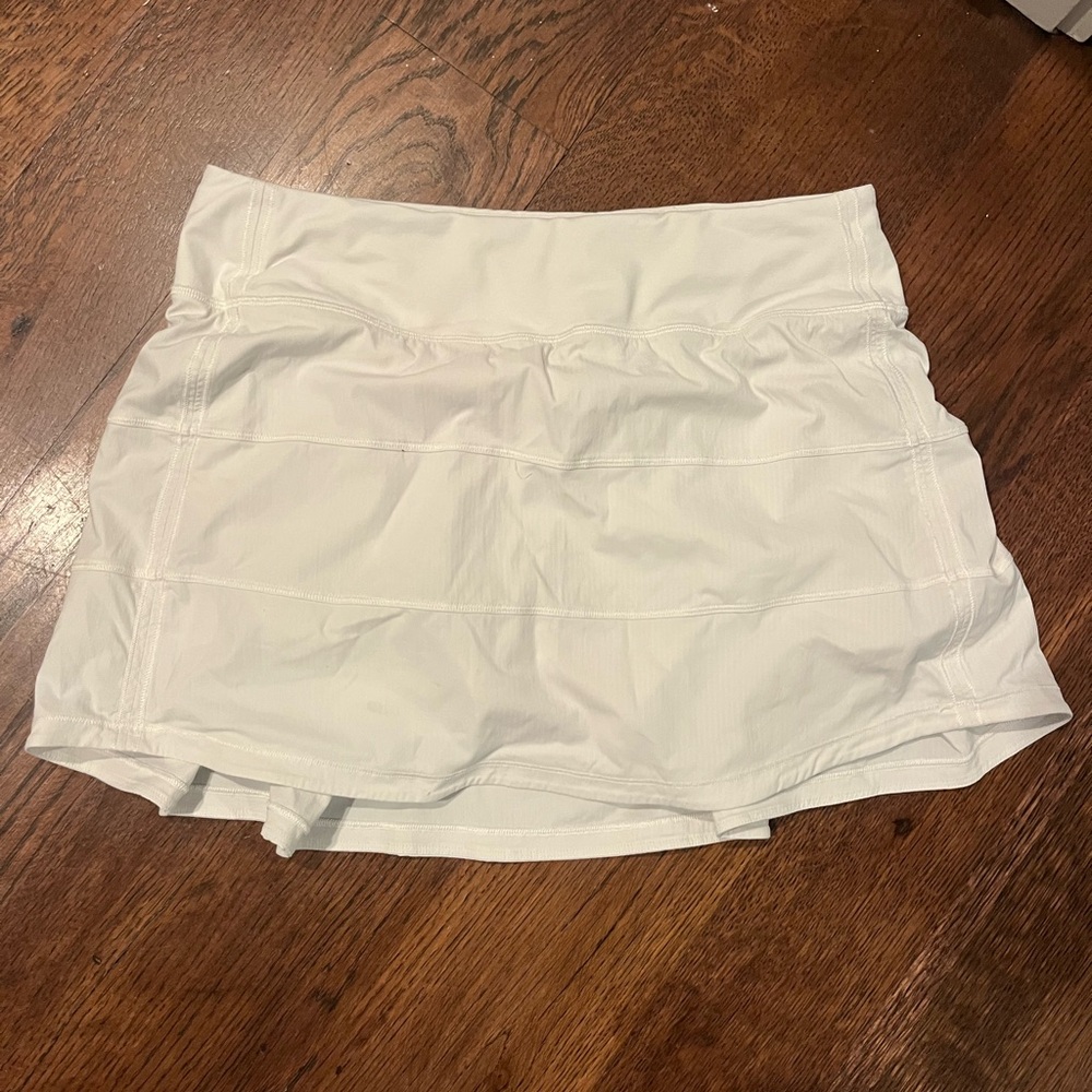 Lululemon White Athletic Skort Size 6